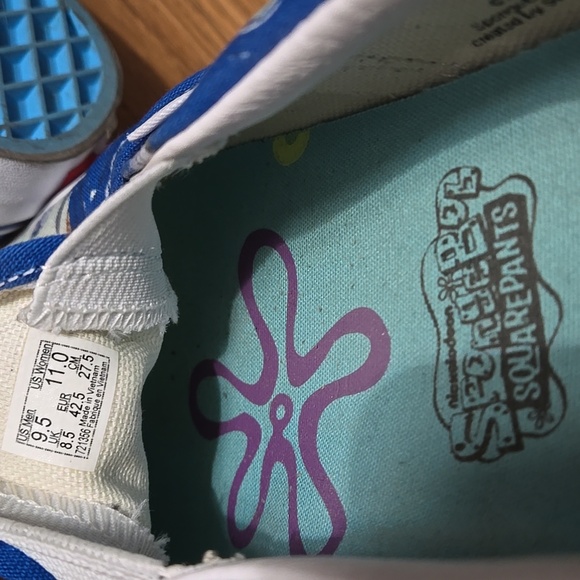 Sponge Bob Vans - Picture 4 of 5